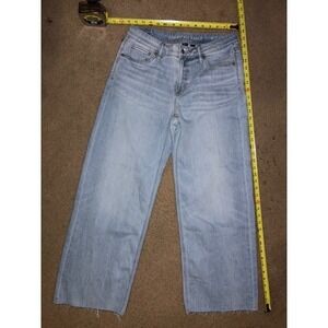 American Eagle Womens Stretch Wide Leg Jeans Light Raw Hem Size 4 Regular T35-25